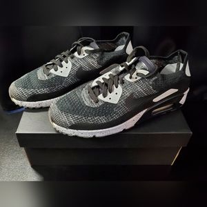 Nike Air Max 90 Ultra 2.0 Flyknit (Customized)